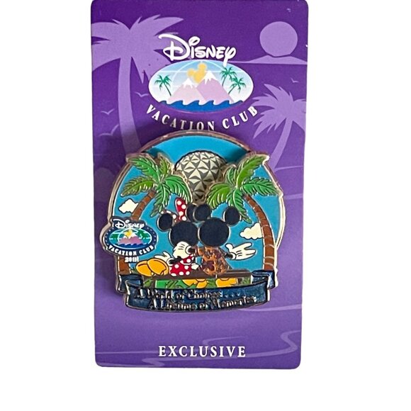 Disney Vacation Club 2011 World of Choices Mickey & Minnie Mouse Spinner Pin - Picture 4 of 8